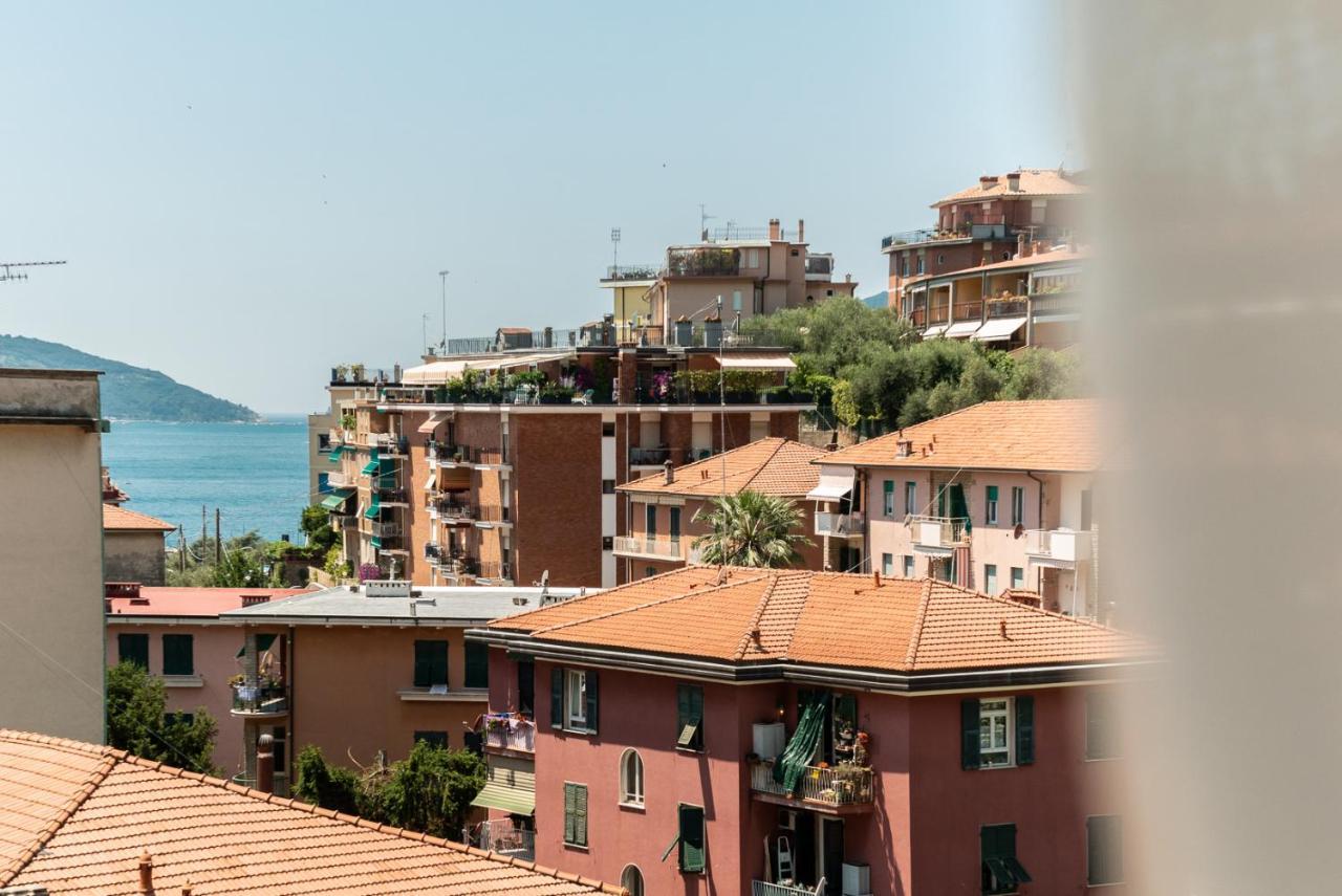 Sea & Culture Apartment Леричи Екстериор снимка